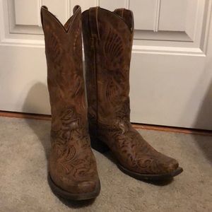 Eight second angel cowgirl boots